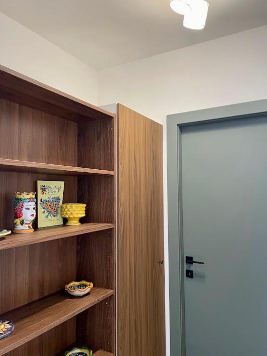 Ferienwohnung Lb Silviocentro Palermo Exterior foto